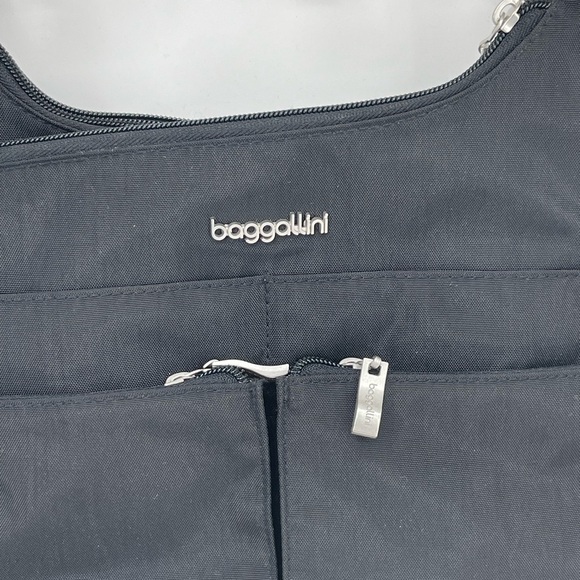 Baggallini Black Nylon Crossbody Organizer - Picture 2 of 13